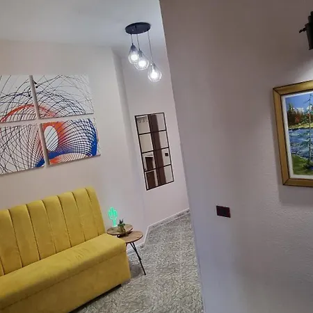 Apartment Matt House 2 Bedroom 2 Bathroom Beachside