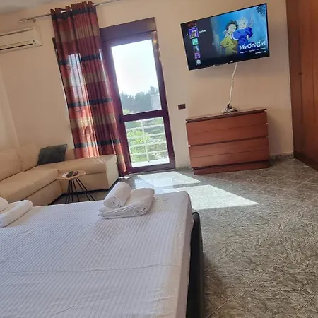 Apartment Matt House 2 Bedroom 2 Bathroom Beachside Durres
